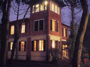 La Villa - Bed & Breakfast  - Massa and Marina di Massa, Italy