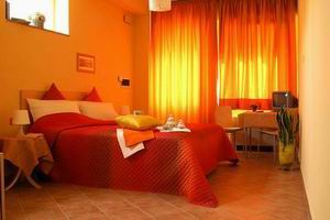 Ai Cipressi Bed and Breakfast - Lucca , Italy